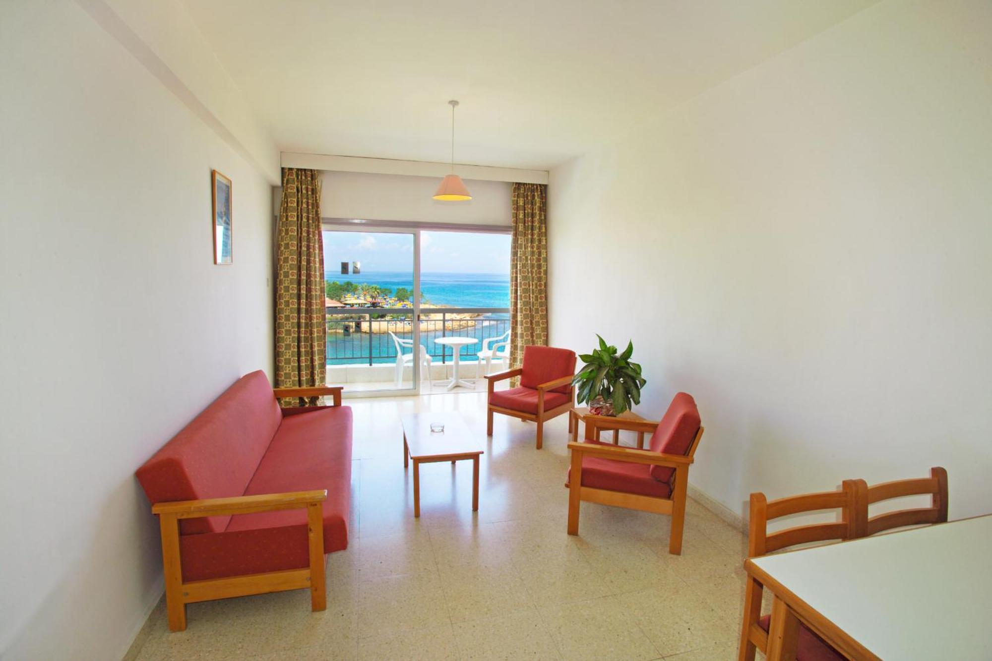 Pola Costa Beach Hotel Apts - Adults Only โปรทาราส ห้อง รูปภาพ